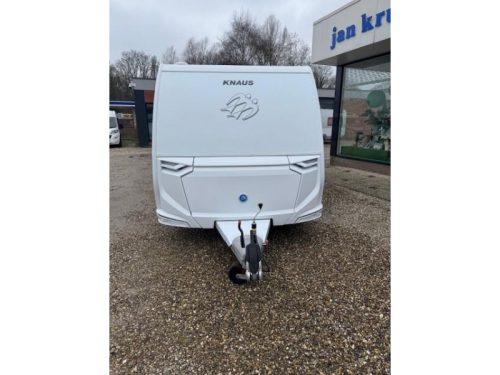 Knaus Sport 450 FU Franz&ouml;sisches Bett Sackmarkise Foto: 3