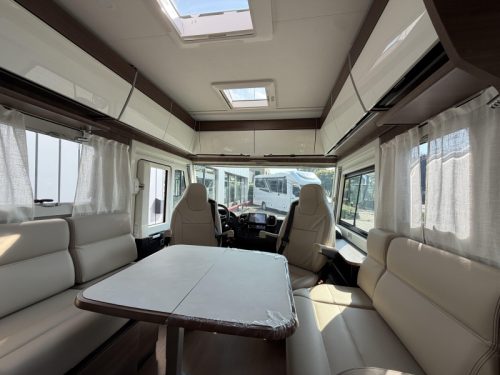 Rapido 8066 DF ALDE 2027 model photo: 11