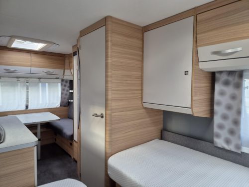 Dethleffs Camper Avantgarde 460 EL Enkele bedden - Mover  foto: 15