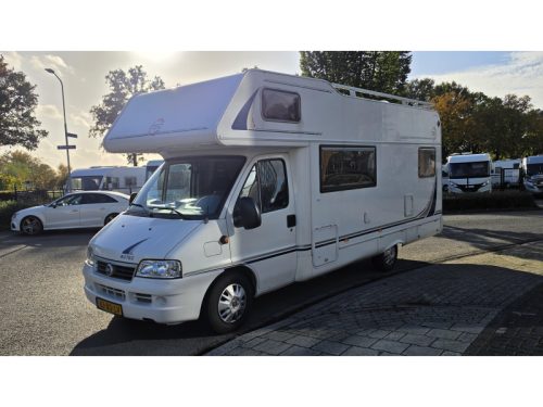 Camping-car TEC Rotec 640 royale 6 places ! photo : 3