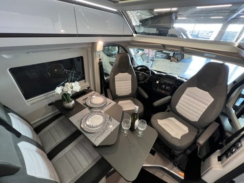 Adria Twin 640 SLB SPORTS SINGLE BEDS+POP-TOP ROOF 9-T AUTOMATIC photo: 1