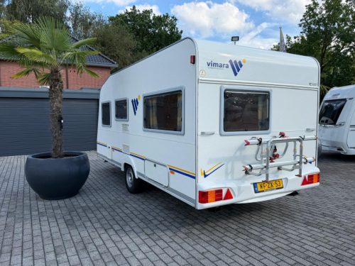 Knaus Vimara 450 mit Markise! Foto: 3