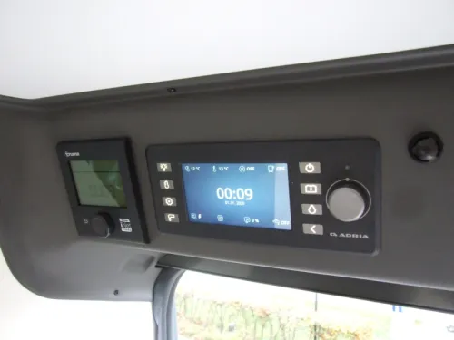 Adria Twin Plus 540 SP Thule Demo Van Foto: 17