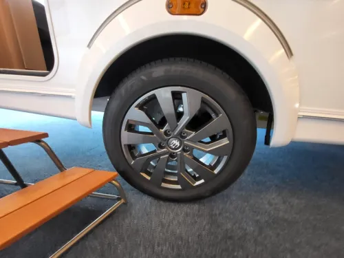 Knaus Sport 400 QD super compleet af fabriek  foto: 1