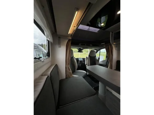 Chausson Titanium Ultimate 788 Automatik 170 PS Foto: 10