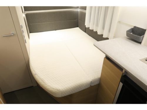 Adria Adora 462 PU KASSETTENMARKISE+MOVER+FUSSBODENH  Foto: 13