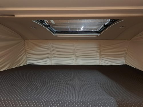 Adria Sonic Supreme 700 DL Foto: 16