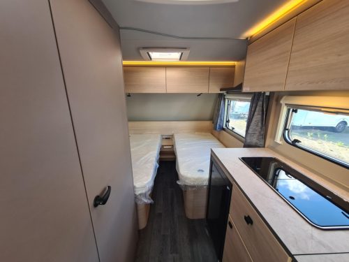Weinsberg CaraLife 470 EU -2027-  foto: 17