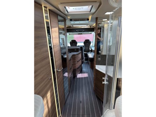 Knaus Sun I 900 LEG Air suspension, Air conditioning, ALDE photo: 16