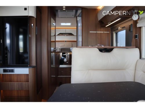 Hymer BMC-I 680 177cv Automatique | Chauffage Alde | Placards au lieu de lit escamotable | Lits jumeaux | Convertisseur | Climatisation de toit | Ch&acirc;ssis SLC | Toit GFK| photo : 10