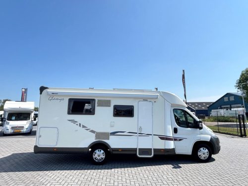 McLouis Glamys 72 Queensbed/2011/Euro4/6.7M photo: 2
