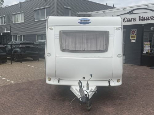 Hobby de luxe 400 SF transverse bed 4 berths awning mover screen door heater truma toilet photo: 1