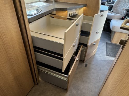 Malibu by Carthago T 460 KB LE 140 hp AUTOMATIC 9-Speed Euro6 Fiat Ducato **Single longitudinal beds/Full of options/4 seats/Lithium/Solar panel/Inverter photo: 12