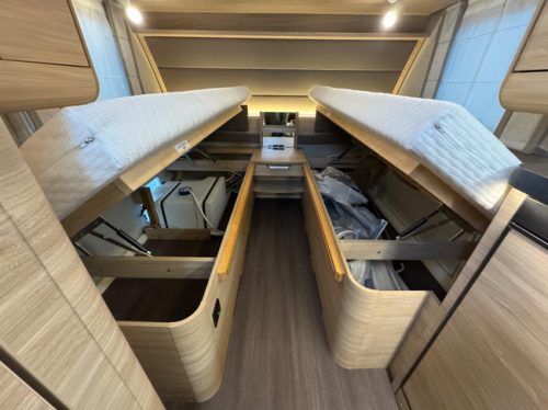 Knaus S&uuml;dwind 460 EU foto: 21