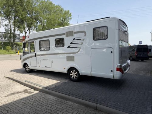 Hymer B 588 Automatic Single Beds Pop-top roof 2X Air Conditioning Inverter Solar Panel photo: 6