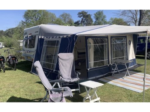 Fendt Saphir 470 TFB French bed dinette toilet photo: 17