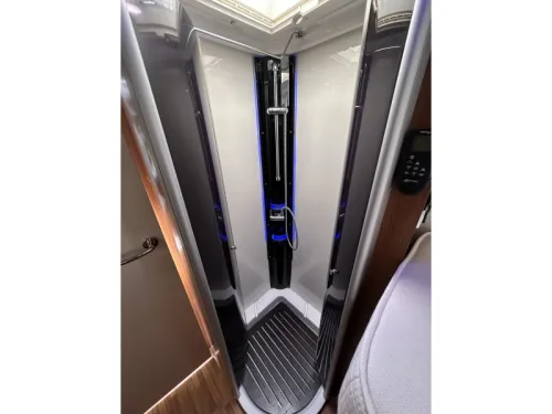 Autostar Passion 730 I Lithium Roof air conditioning Inverter photo: 11