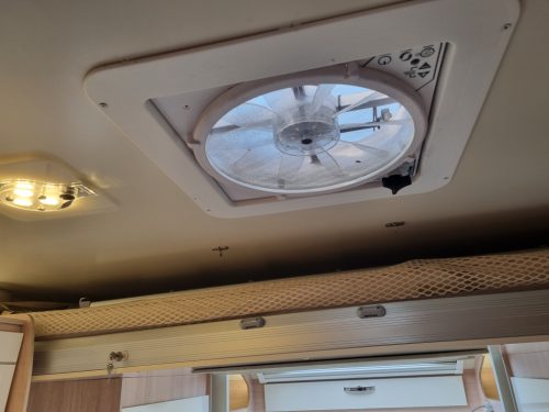 PLA Happy 397 Automatic Queensbed HPC leveling system 4.4 t photo: 23