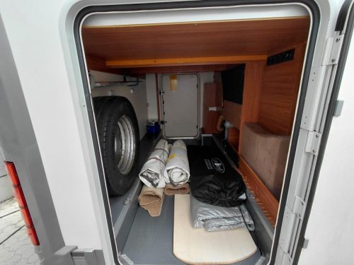Adria Sport 572 SL ENKELE BEDDEN LPG Foto: 13