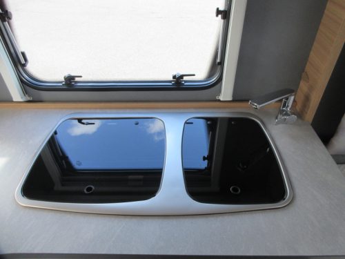 Dethleffs Nomad Avantgarde 510 LE AS NEW! TALL FRIDGE. photo: 8