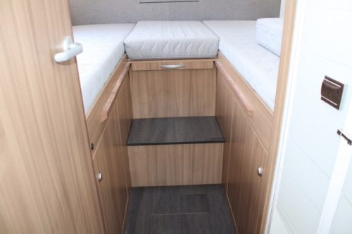 Sun Living S 75 SL by Adria 5 seat belts single beds 67 photo: 35