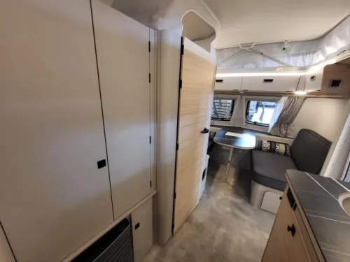 Eriba Touring 530 Silver Edition, komplett Foto: 14