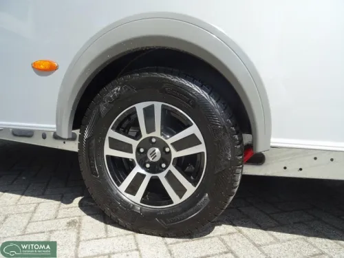 Eriba Novaline 442 ab &euro; 32.240,- 2027 Foto: 16