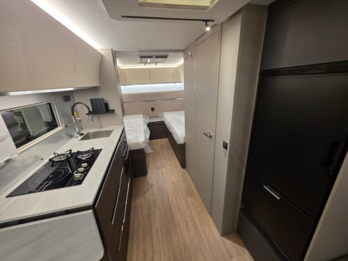 Adria Alpina 583 UL photo: 7