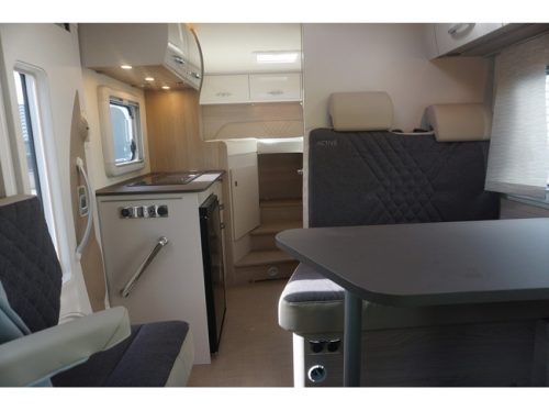 B&uuml;rstner Nexxo Van 620 G Citroen photo: 12