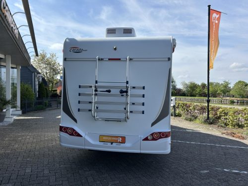 Hymer Carado SINGLE BEDS + POP-TOP ROOF photo: 2