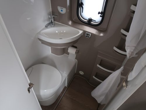Hobby Vantana 65 SINGLE BEDS AUTOMATIC photo: 11
