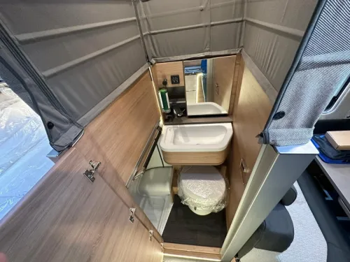 Knaus Tourer CUVision 500 MQ Vansation met hefdak  foto: 12
