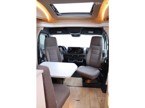 Hymer BMC-T 580 177hp Automatic | 1st Owner | Inverter | Single Beds | 2nd Leisure Battery | Solar Panels | Hymer SLC Chassis | photo: 7
