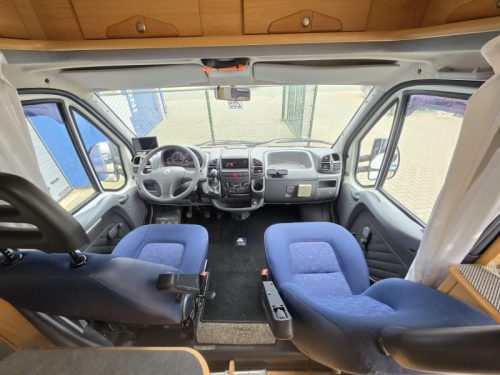 Adria Coral Compact 574 SP Fixed bed, 6M, Garage  photo: 2