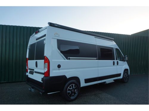 mooveo 60EB Prestige 140pk + Einzelbetten/ Lithium/ LPG/ TV/ Anh&auml;ngerkupplung/ Wechselrichter/ Garantie! Foto: 3