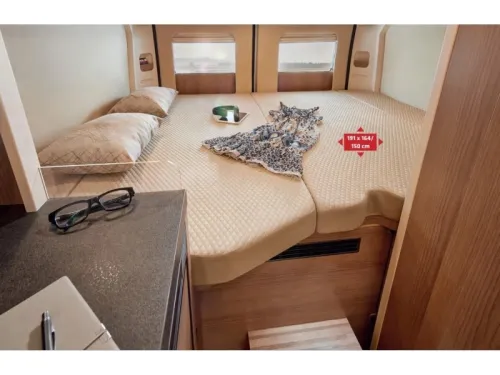 Malibu Diversity GT Skyview 600 DB K Dwarsbed Foto: 3