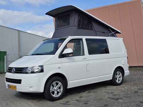 Volkswagen T5 2 TDI 4 berth Pop-top roof 2014 photo: 2