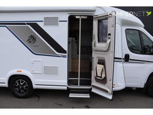 Knaus Sky Ti 700 MEG 140pk 2.3 Multijet | Levelsysteem | Dakairco | Lengtebedden | Luifel | Zonnepaneel | Gescheiden douche | Bearlock foto: 6