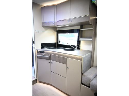 Challenger Graphite 260 photo: 13