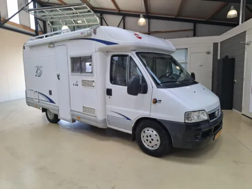 B&uuml;rstner Harmony 585 T 2.3JTD 110Pk 2x Aire acondicionado foto: 1