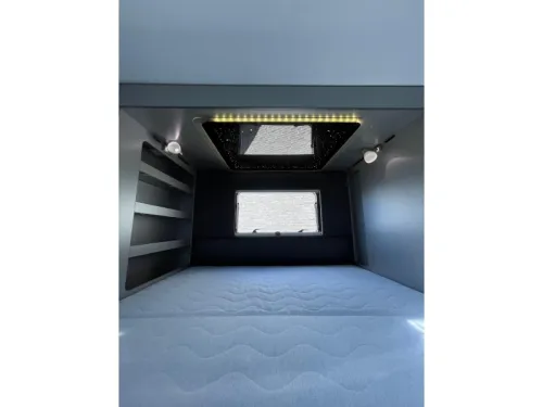 Adria Elios Adria Elios XCS Queensbed photo: 17