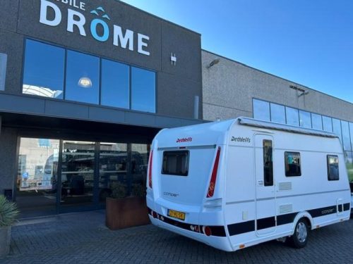 Dethleffs Camper 390 FS Mover & Markise Foto: 2