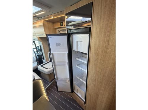 Knaus 700 MEG Sky Ti 8T Automatic Single Beds 2X Air Conditioning Towing hitch photo: 19
