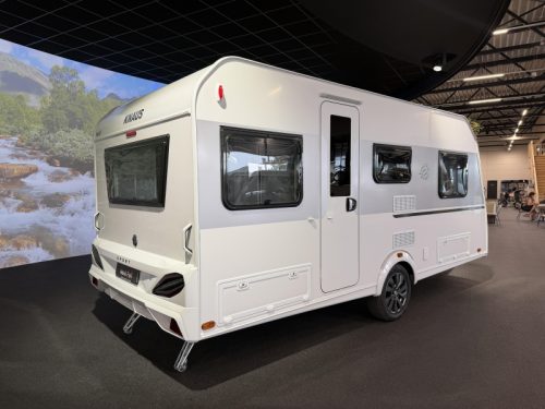 Knaus Sport 460 EU Einzelbetten / Dinette Foto: 4