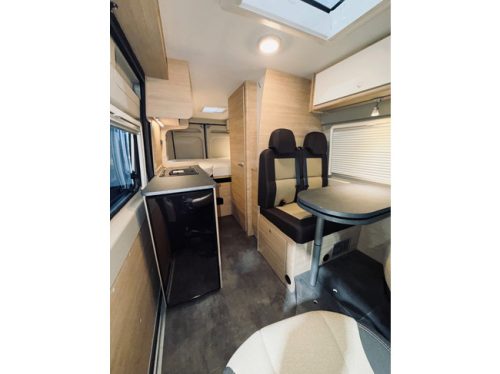Roadcar R 640 (p&ouml;ssl Group) Single beds/165HP/Awning/bike rack/New condition photo: 2