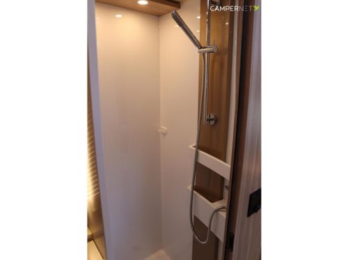 B&uuml;rstner Lyseo M Harmony Line 170hp Automatic | Single beds | Inverter | Roof air conditioning | Awning | Towbar | Bike rack | Bearlock | Solar photo: 22