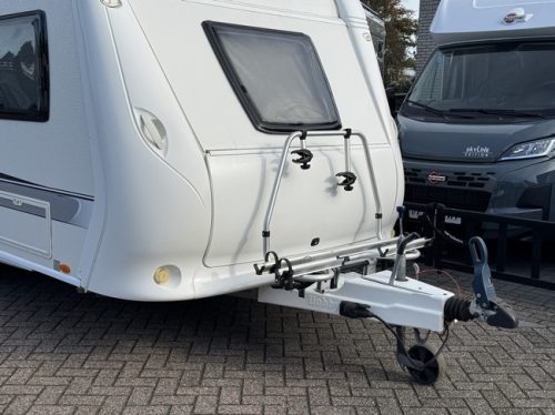 Hobby Excellent 495 UL with SINGLE BEDS and large dinette **Mover/Spare wheel/XXL Refrigerator/Bike rack front & rear/Very neat cond photo: 5