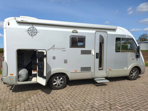Fiat Ducato B&uuml;rstner Aviano i 650, 2 paneles solares Control de crucero Aire acondicionado de techo foto: 6