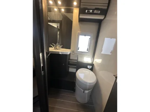 CI Magis Queensbed Dachklimaanlage 140PS Foto: 12