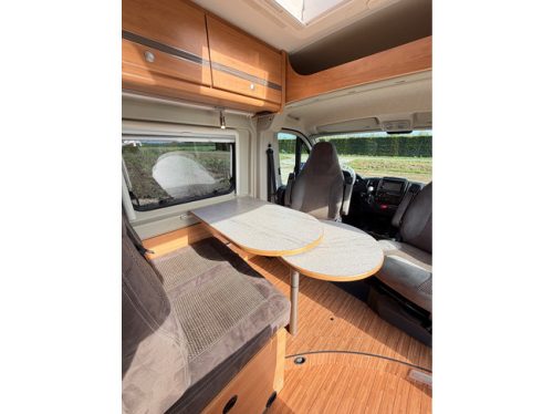 P&ouml;ssl 640 Roadcruiser Automaat / ALL SEASONS / MAXI / TV+SCHOTEL / FIETSENDRAGER foto: 13